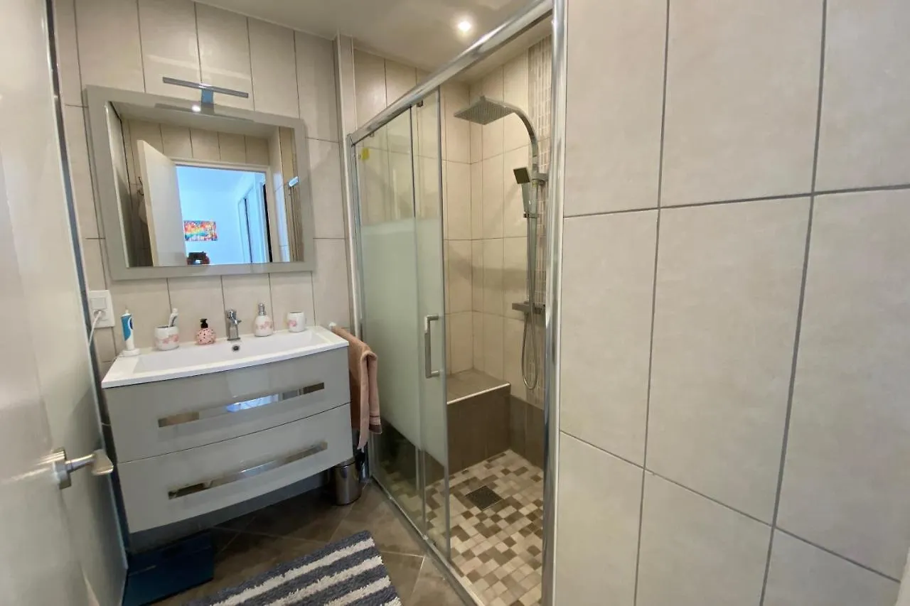 2 Rooms Facing South 300M From The Croisette Live In Le Bosquet Κάννες Διαμέρισμα